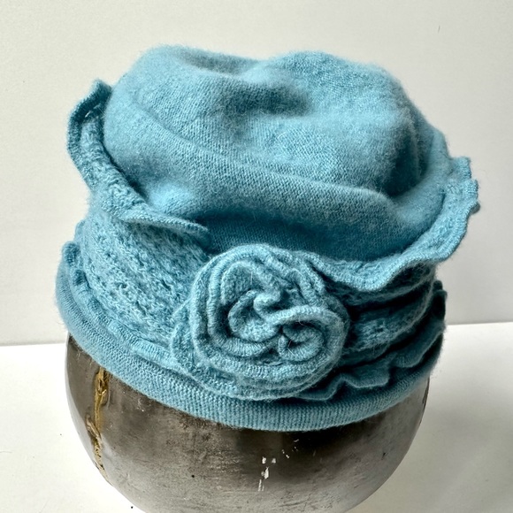 EUC Parkhurst Lamb wool & Angora Hat, Turquoise - Picture 4 of 11